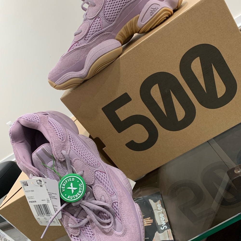 Pink/purple yeezy 500 size 9 mens
